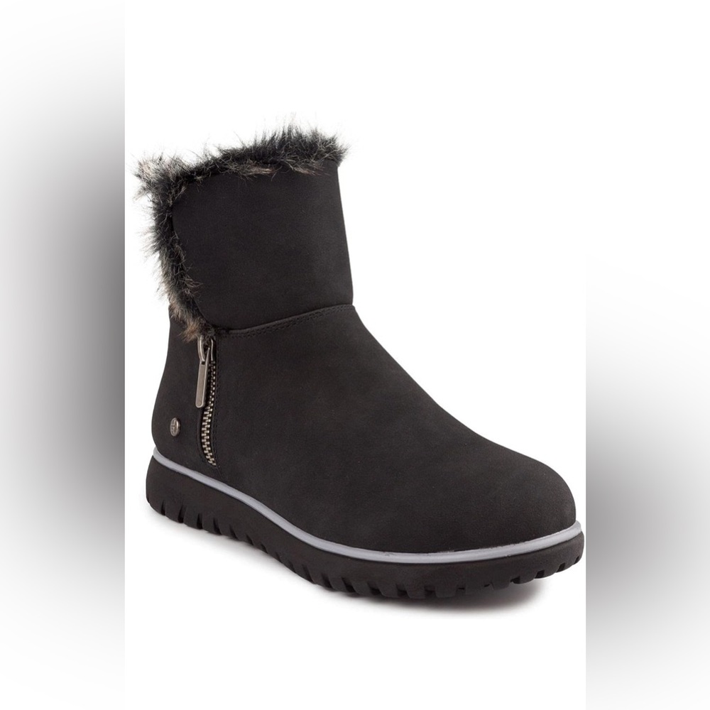LONDON‎ FOG Women's Wendyl Zip Up Winter Boots Warm Winter Booties size 7 black